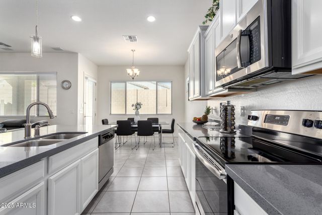 20496 W VALLEY VIEW Drive, Buckeye, AZ 85396