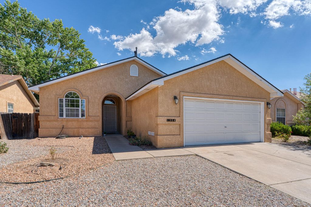 1504 Desert Bloom Street NW, Albuquerque, NM 87120