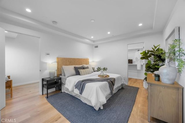 615 Aviation Way, Manhattan Beach, CA 90266