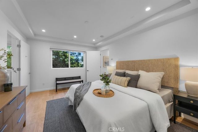 615 Aviation Way, Manhattan Beach, CA 90266