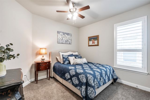 513 Hogan Drive, Denton, TX 76210
