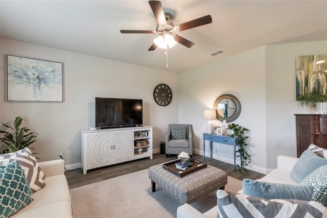 513 Hogan Drive, Denton, TX 76210