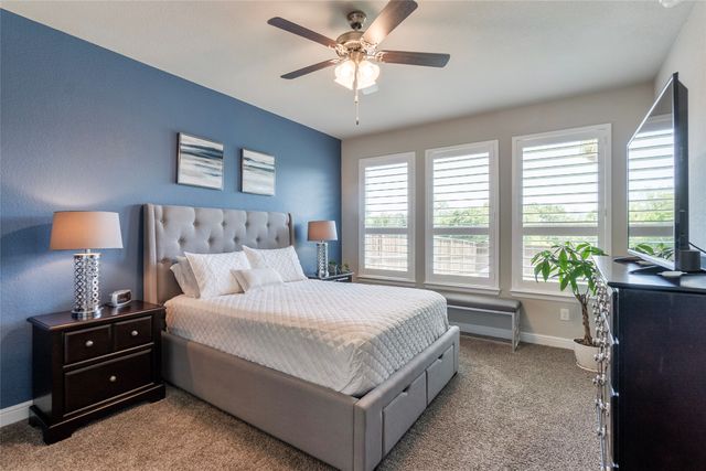 513 Hogan Drive, Denton, TX 76210