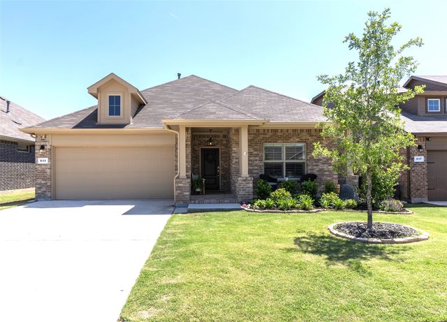 513 Hogan Drive, Denton, TX 76210