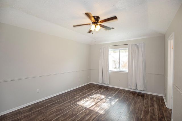 5617 Freshmeadow Street, League City, TX 77573