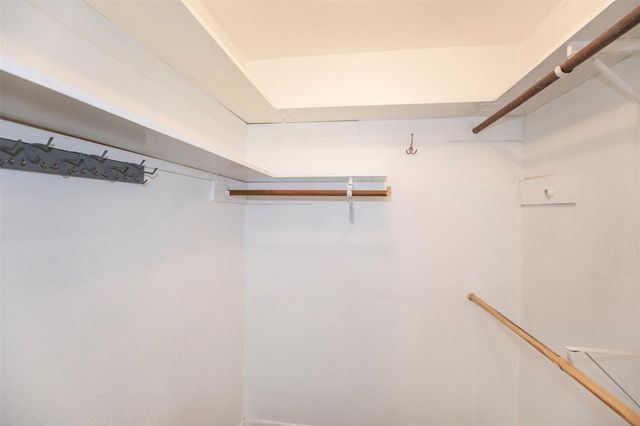 5617 Freshmeadow Street, League City, TX 77573