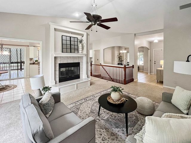 3446 N Hazelwood CT, Wichita, KS 67205