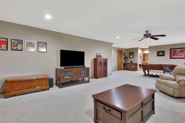 3446 N Hazelwood CT, Wichita, KS 67205