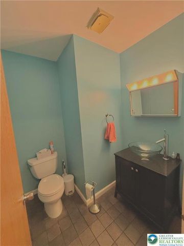 838 East Wayne Avenue, Salisbury Twp, PA 18103