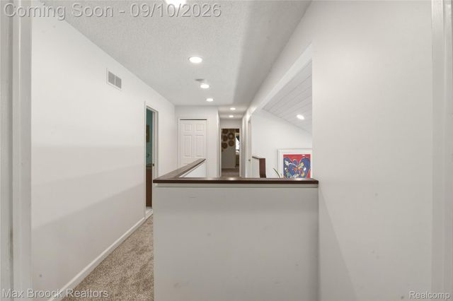 3845 Shellmarr Lane, Bloomfield Charter Township, MI 48302