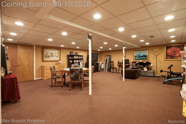 3845 Shellmarr Lane, Bloomfield Charter Township, MI 48302