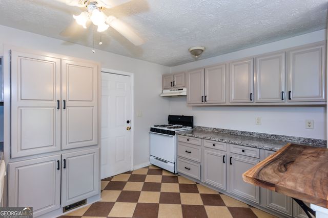 2435 Claude Street NW, Atlanta, GA 30318