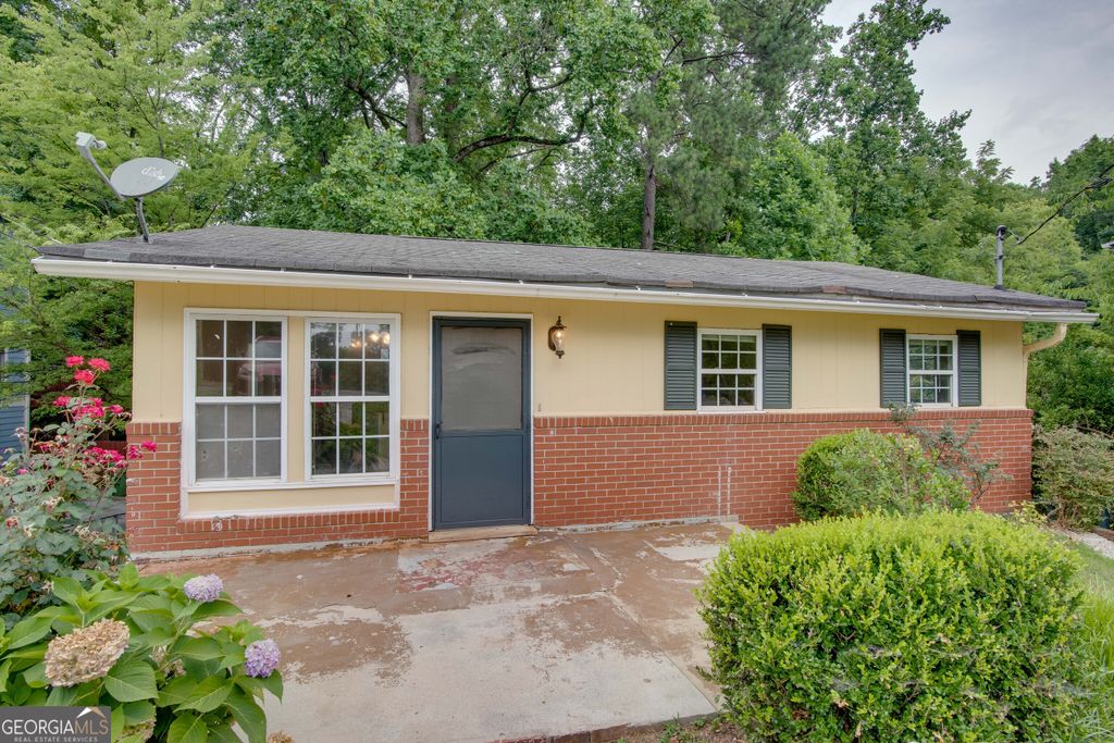 2435 Claude Street NW, Atlanta, GA 30318