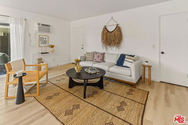 3325 Bagley Avenue 105, Los Angeles, CA 90034