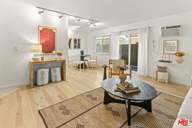 3325 Bagley Avenue 105, Los Angeles, CA 90034