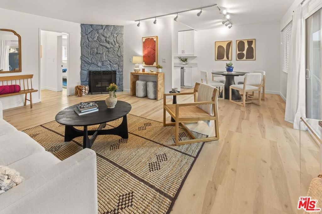 3325 Bagley Avenue 105, Los Angeles, CA 90034 — photo 4