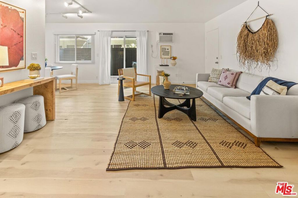3325 Bagley Avenue 105, Los Angeles, CA 90034 — photo 5