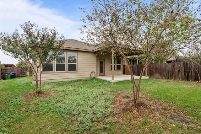 320 Cyril DR, Hutto, TX 78634