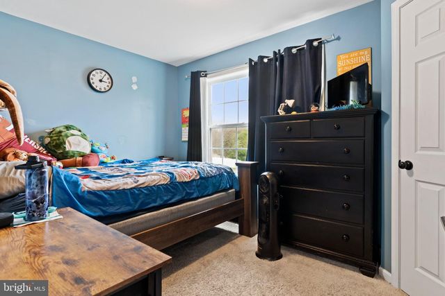 245 SPRING MEADOWS RD, Manchester, PA 17345