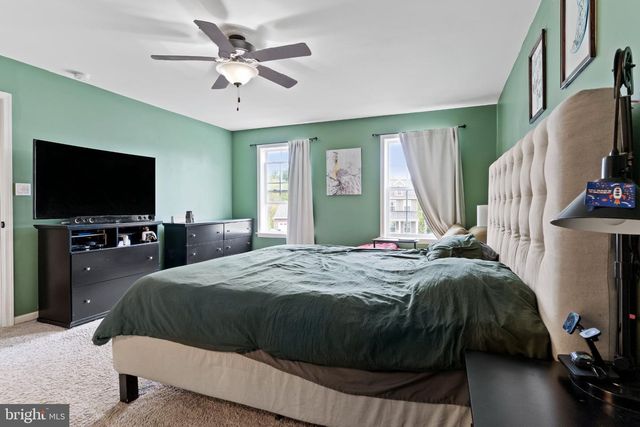 245 SPRING MEADOWS RD, Manchester, PA 17345