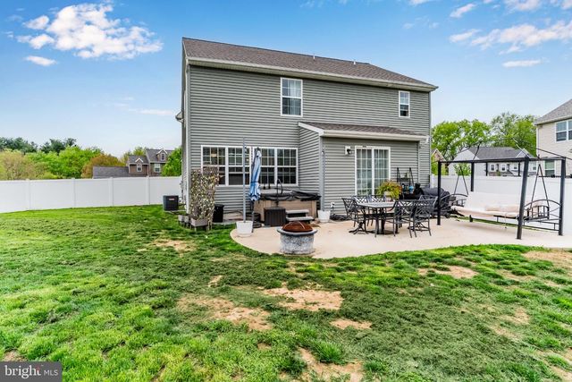 245 SPRING MEADOWS RD, Manchester, PA 17345