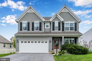 245 SPRING MEADOWS RD, Manchester, PA 17345