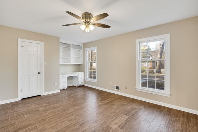 2072 KIRBY RD, Memphis, TN 38119