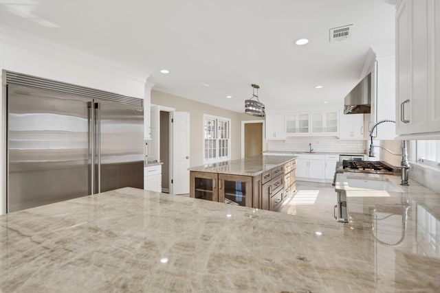 2072 KIRBY RD, Memphis, TN 38119