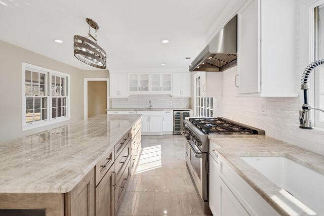 2072 KIRBY RD, Memphis, TN 38119