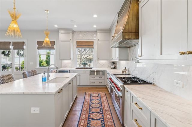 204 N Esplanade, Alpharetta, GA 30009