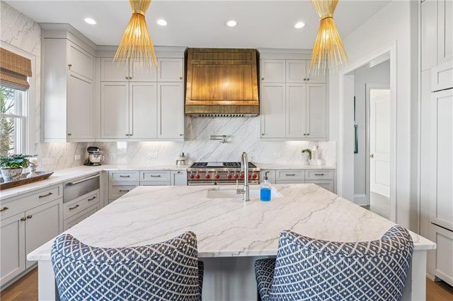 204 N Esplanade, Alpharetta, GA 30009