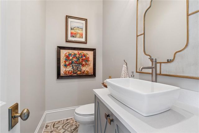 204 N Esplanade, Alpharetta, GA 30009