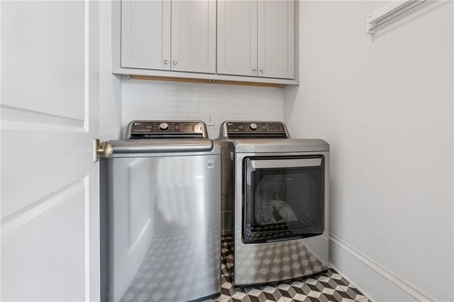 204 N Esplanade, Alpharetta, GA 30009
