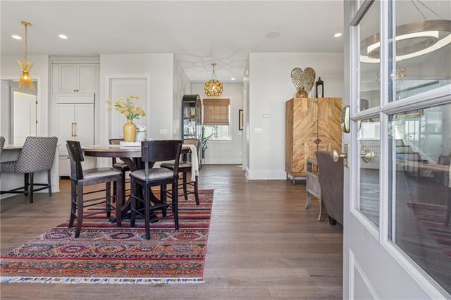 204 N Esplanade, Alpharetta, GA 30009