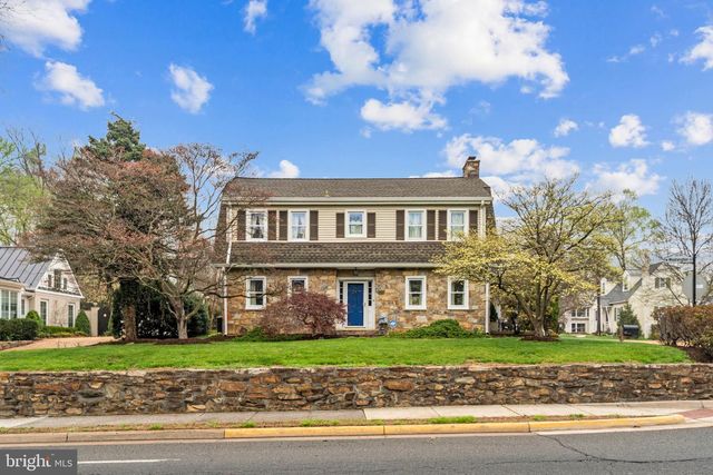 700 W WASHINGTON ST, Middleburg, VA 20117