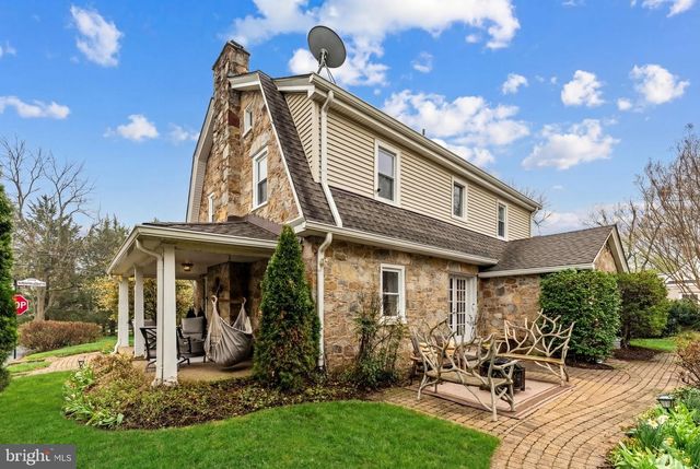 700 W WASHINGTON ST, Middleburg, VA 20117