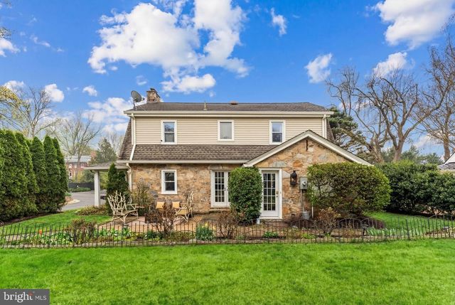 700 W WASHINGTON ST, Middleburg, VA 20117