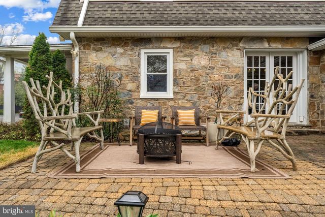 700 W WASHINGTON ST, Middleburg, VA 20117