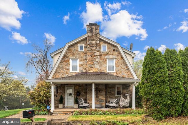700 W WASHINGTON ST, Middleburg, VA 20117