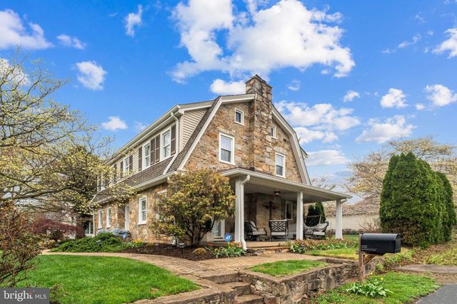 700 W WASHINGTON ST, Middleburg, VA 20117