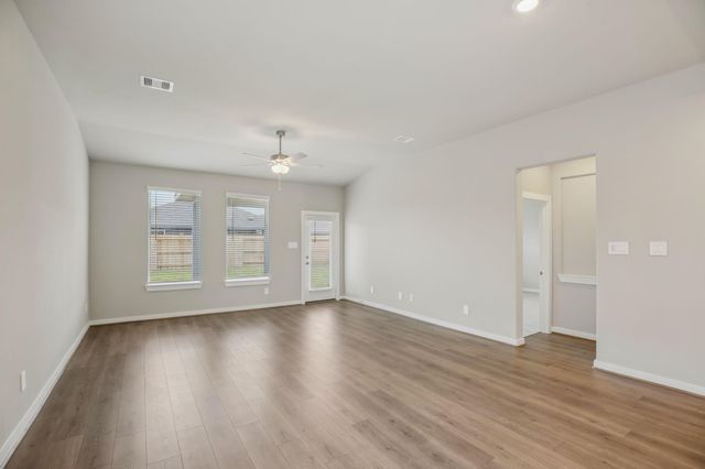 18818 Spokane Falls Trail, Crosby, TX 77532