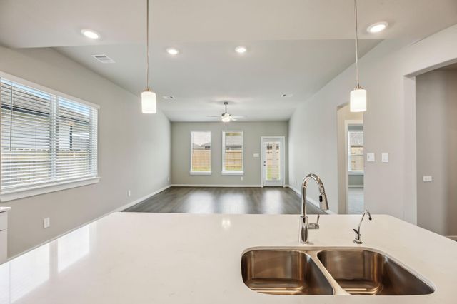 18818 Spokane Falls Trail, Crosby, TX 77532