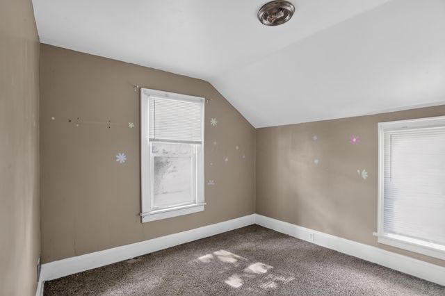 1621 Zettler Road, Columbus, OH 43227