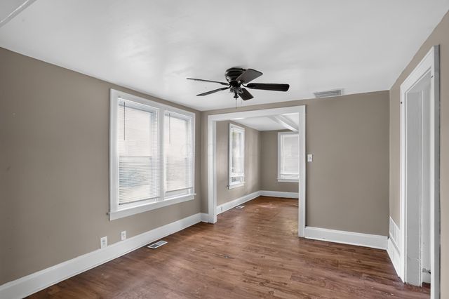 1621 Zettler Road, Columbus, OH 43227