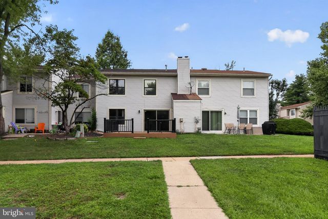 218 DEERPARK CT, Marlton, NJ 08053