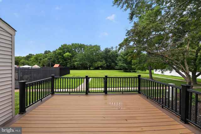 218 DEERPARK CT, Marlton, NJ 08053