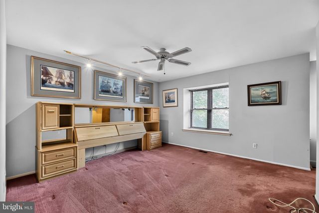 218 DEERPARK CT, Marlton, NJ 08053