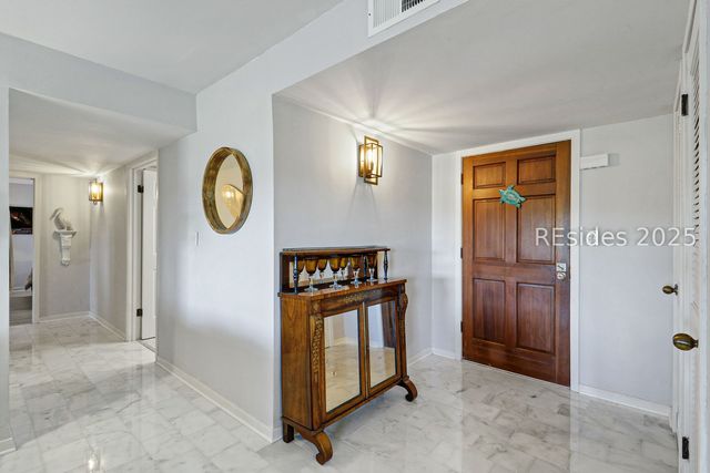 70 Paddle Boat Ln Apt 108D, Hilton Head Island, SC 29928