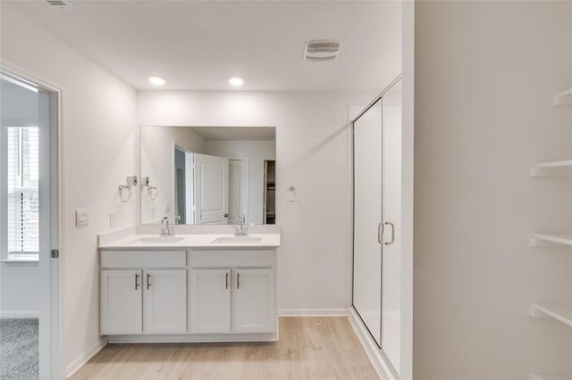 2921 Owl Head DR, Leander, TX 78641