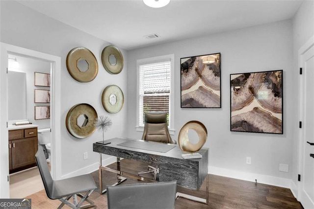 510 Oak Drive, Hapeville, GA 30354